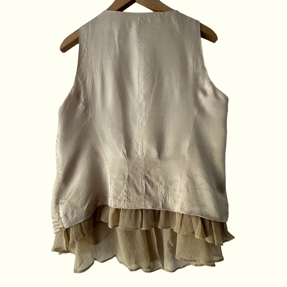 Olivia & Grace, embellished, sequenced, beaded satin Open Front Ruffle Vest Sz S - Picture 8 of 11